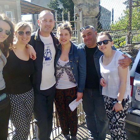 קוטאיסי Giorgi'S Homestay מראה חיצוני תמונה