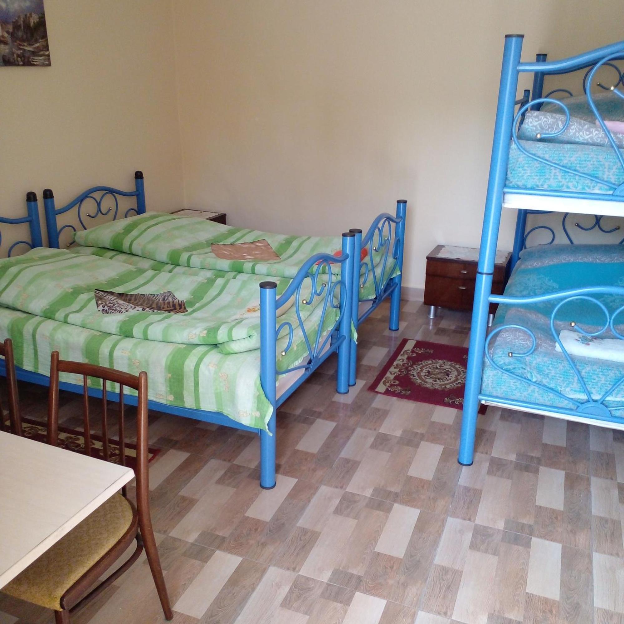 קוטאיסי Giorgi'S Homestay מראה חיצוני תמונה