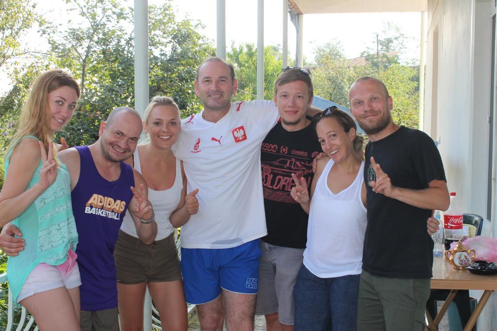 קוטאיסי Giorgi'S Homestay מראה חיצוני תמונה