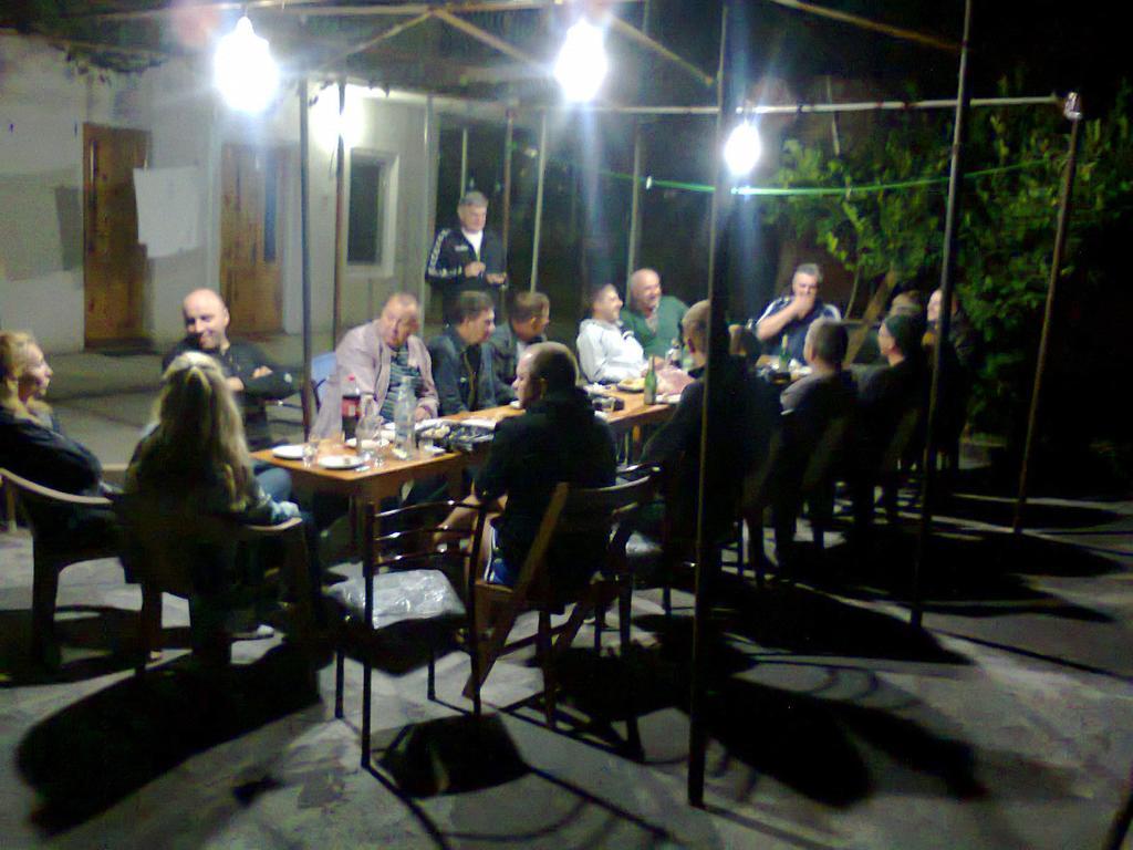 קוטאיסי Giorgi'S Homestay מראה חיצוני תמונה