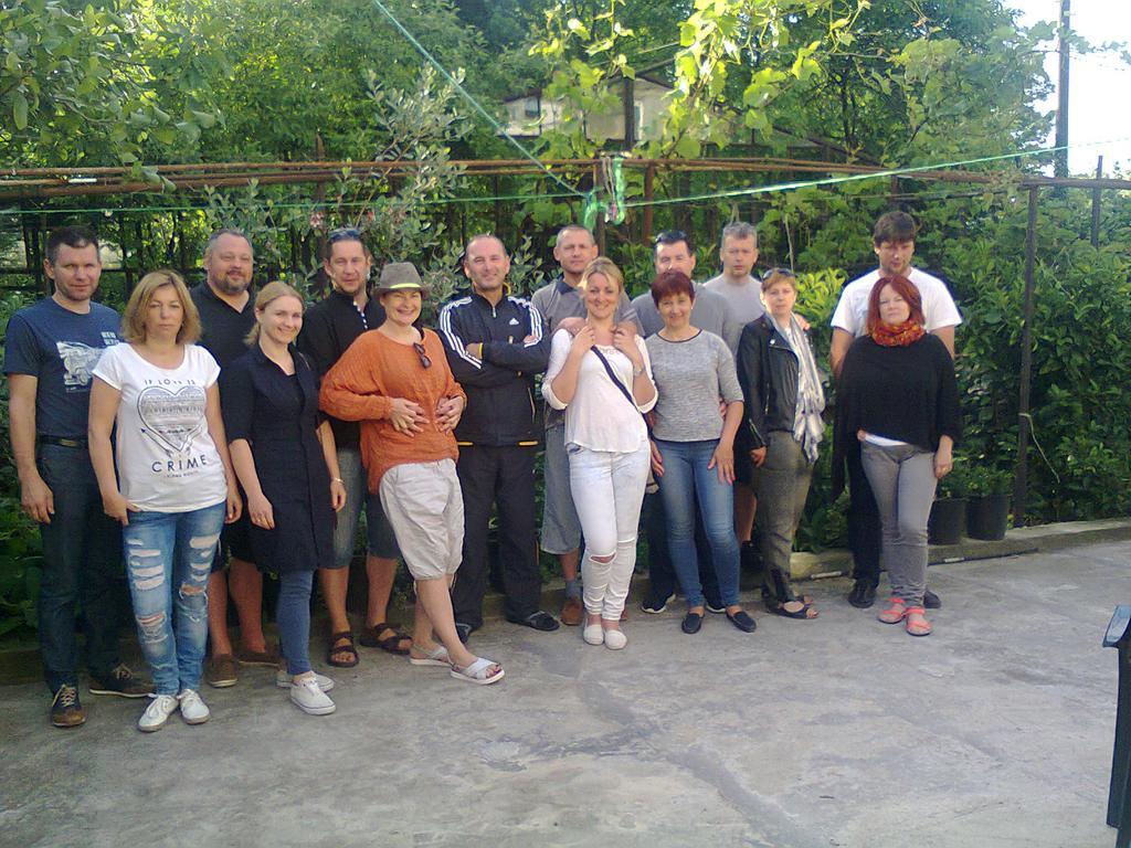 קוטאיסי Giorgi'S Homestay מראה חיצוני תמונה