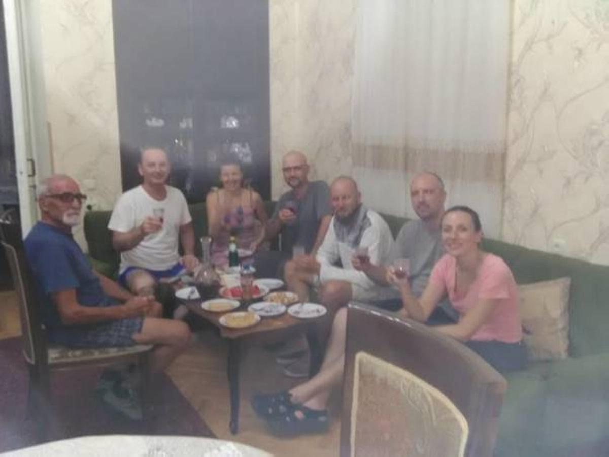 קוטאיסי Giorgi'S Homestay מראה חיצוני תמונה