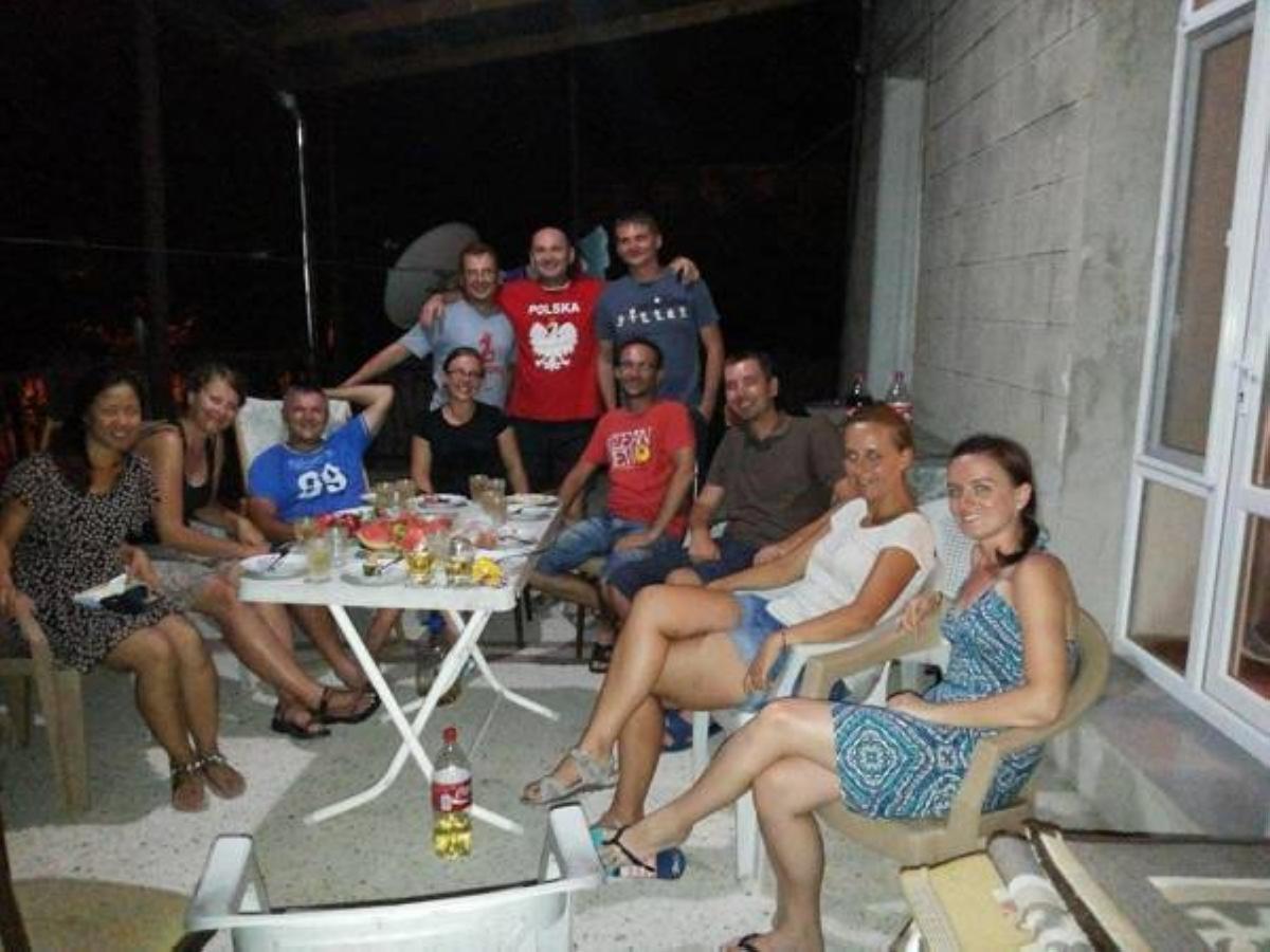 קוטאיסי Giorgi'S Homestay מראה חיצוני תמונה